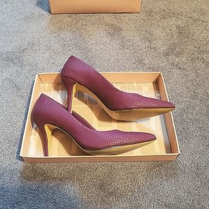 Women's Purple Wysteria Heels Pumps Size 6.5